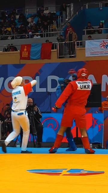 Anatolii VOLOSHYNOV (UKR) and Israel MANO (BUR) delivered an intense and action-packed showdown
