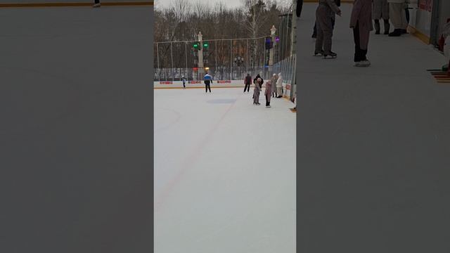 Сезон коньков закрыт, Масленница, Ресторан и Оладушки с утра🥰Таисия, Маргарита, мама и папа 03.03