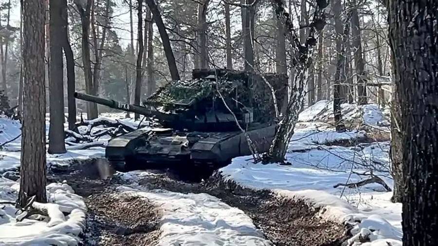 Танкисты разносят позиции ВСУ под Харьковом