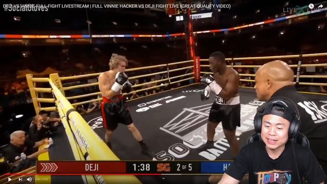 VINNIE MY NEW FAVORITE TIK TOKER! Reacting Vinnie vs Deji Boxing Match!