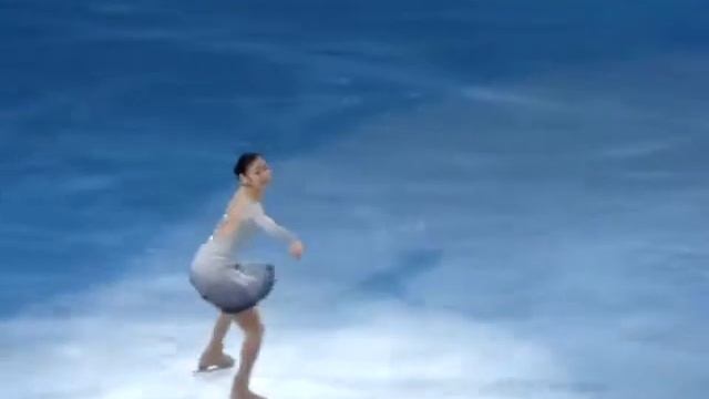 Kim Yuna, 2010 Vancouver Gala Meditation from Thais (FanCam).flv