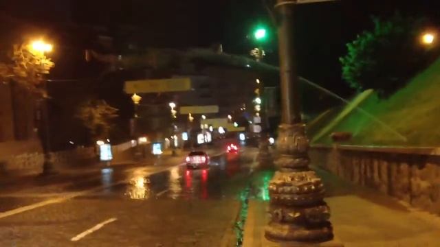 Прорвало трубу под ВР 2