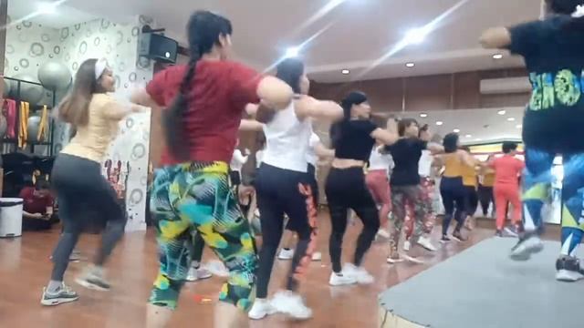 Salsation class special edition with SI Mayka