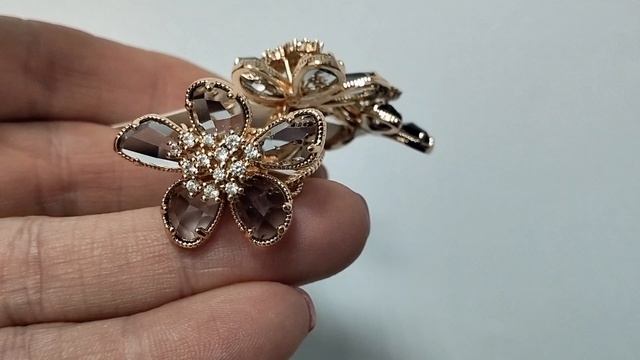 Бижутерия комплекты, серьги , кольца . Заказ на ватсап +79083191849