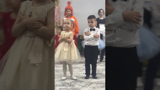 Песня на английском поздравления на 8 марта про маму