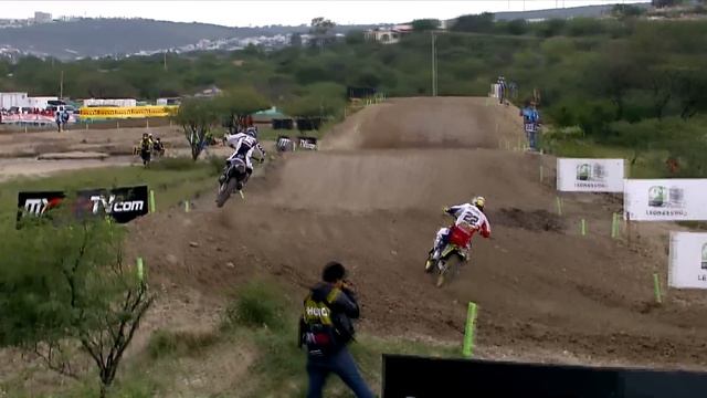MXGP of Leon 2014 Max Nagl passes Kevin Strijbos - Motocross