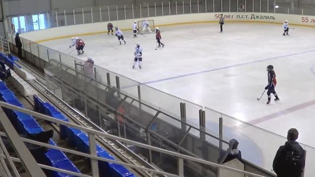 2017-10-28. Джалиль vs Искра 0:10. 1-й период 0:5