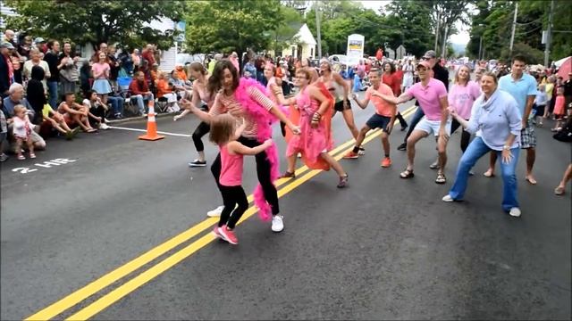Flamingo Festival Flash Mob