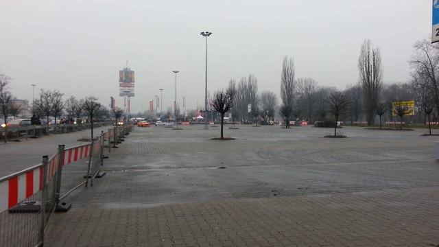 Pokaz driftu samochodowego przy M1 Kraków (WOŚP)