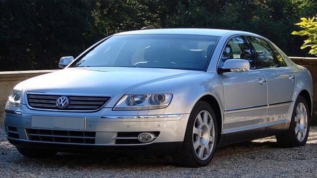 The Volkswagen Phaeton: Volkswagens Ultra Luxurious Saloon.