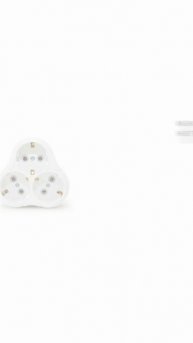 Разветвитель электрический евро (с заземлением), 3 гнезда, треугольник, 16А. белый