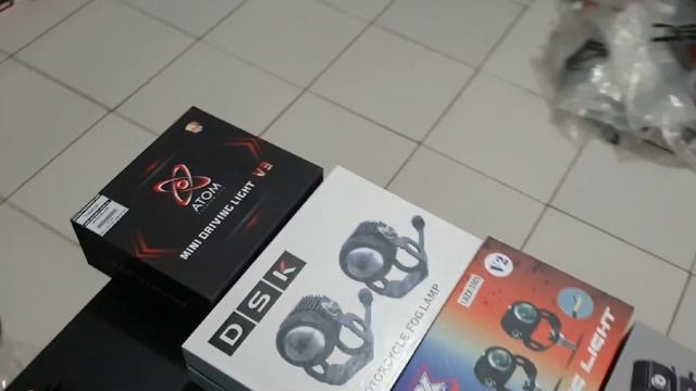 Mini driving light comparison test. ( Gaano ba kalakas ang ilaw nila.. )
