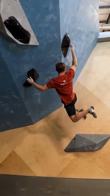 World Record Paddle Dyno #bouldering #climbing #parkour #power #coordination
