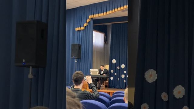 Концерт к женскому дню