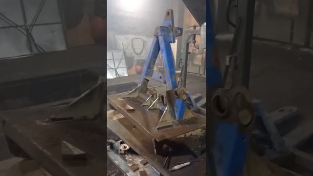 Лопата на погрузчик. Shovel for loader