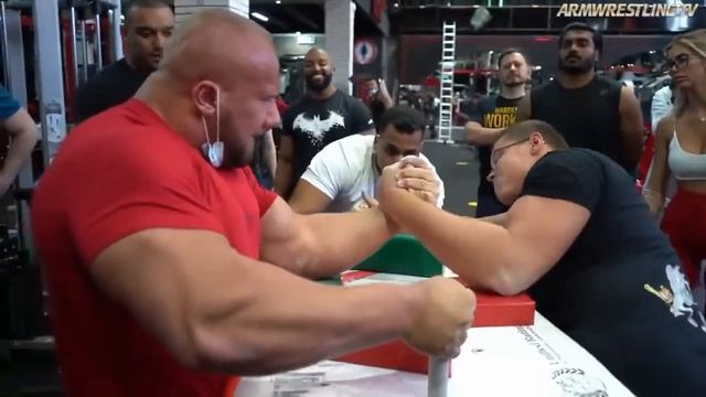 Armwrestling - Big challenge school boy vs leonidas arkona