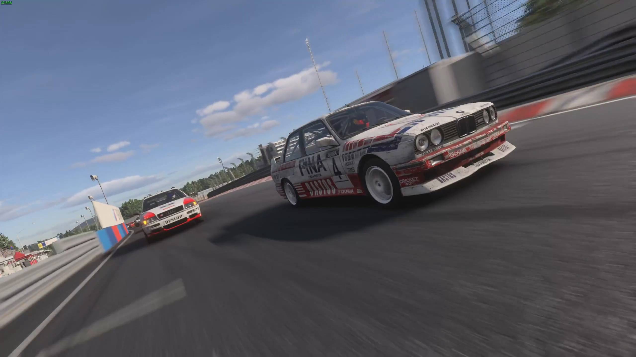 Oldshcool touring Nordschleife E30