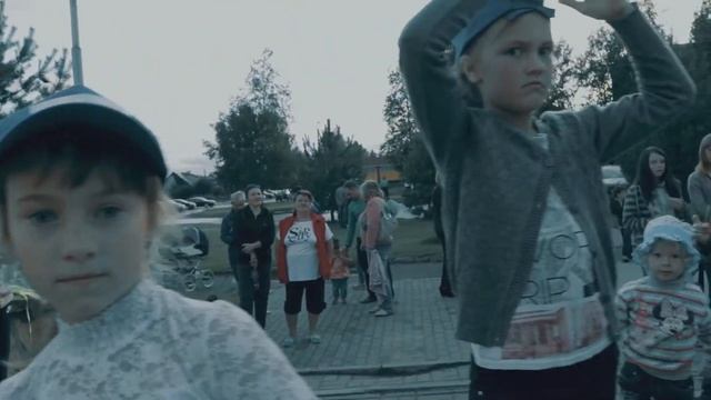 Первый танцевальный ФЛЕШМОБ ДЕДОВИЧИ 2017