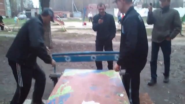 Дворовой армспорт