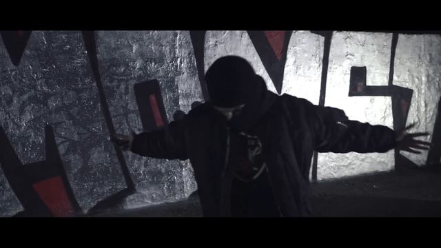Blokkmonsta - 10. "Pussies & Blender [Official Music Video / prod. Isy Beatz]