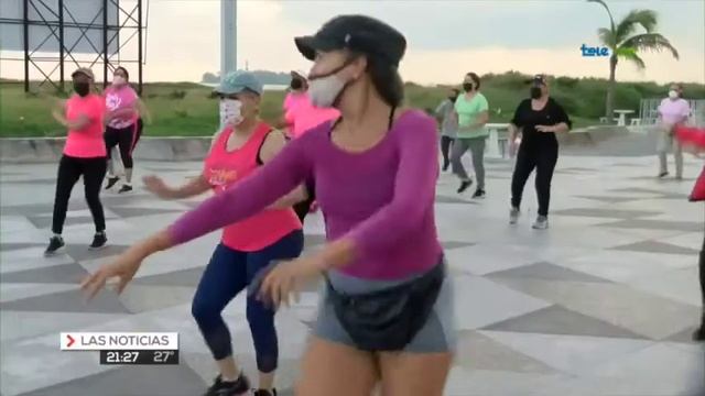 Zumba rosa en Boca del Río