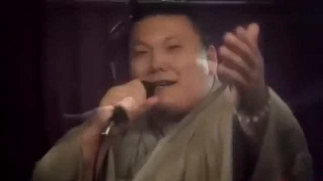 Sumo wrestler Ikioi singing the song