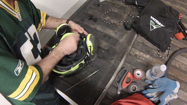 Under 9Min Sena Install On Climbing Helmets