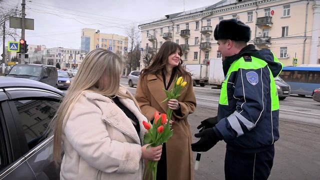 Цветочный патруль на улицах Твери