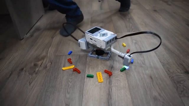 музыкальная вертушка EV3