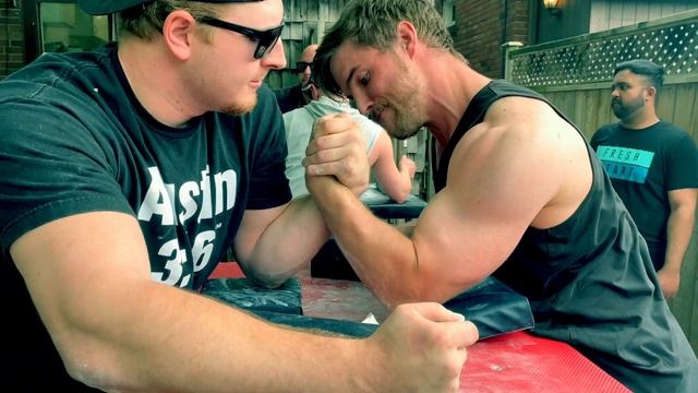 A TABLE MONKEYS PRACTICE | GTA STRONG | ARM WRESTLING