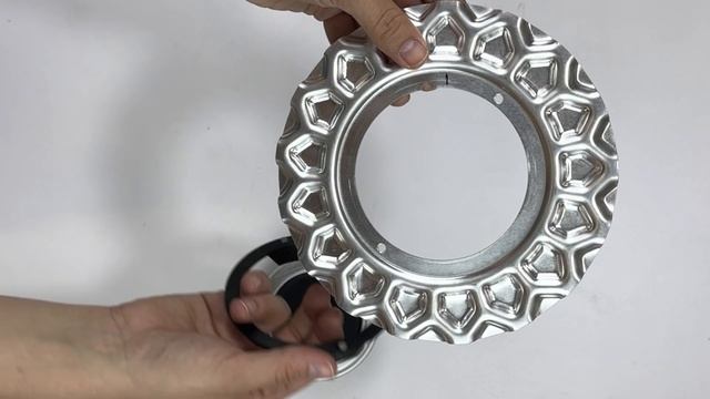 BBS RC - BMW 17" Waffle Style 5 Center Cap Assembly (RC 090)