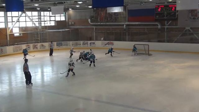 Сер.акулы2004-Пингвины2004 02-04-14