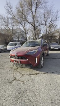 TOYOTA YARIS CROSS 2021 год - СПЕЛАЯ ЧЕРЕШНЯ К 8 марта