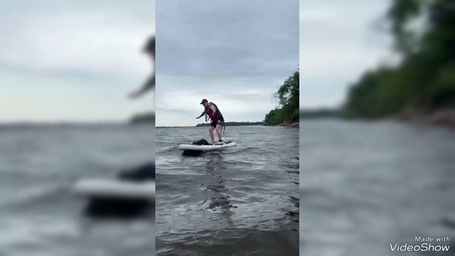 Первый раз на #сабсерфинг, #река_зея #shorts  #shortvideo  #supsurfing #благовещенск #амур