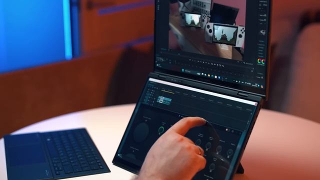 Корисні ДВА екрани в ноутбуці! | Огляд ASUS Zenbook Duo UX8406