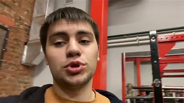 СИЛОВЫЕ С КОЛЯНОМ | НОВЫЙ ГОСТЬ