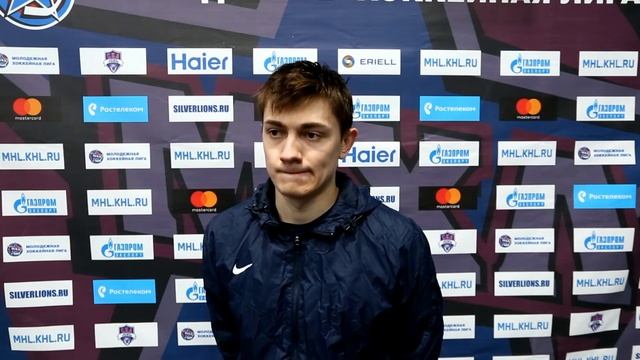 МХЛ. Интервью с Захаром Черновым