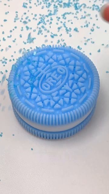FUFUSQUISHY ASMR 🍪🍪 blue oreo