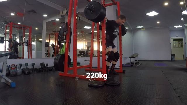 Powerlifting IPF classic 74kg/Squat
