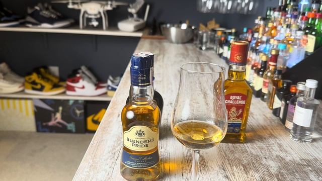 Blender’s Pride Whisky Review in Hindi | Royal Challenge Antiquity Blue next #indian #whisky