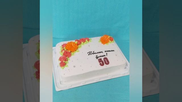 Торты с БЗК и мастичными фигурками
