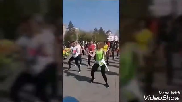 ZUMBA.  КОСТАНАЙ ФЛЭШМОБ. 1е МАЯ