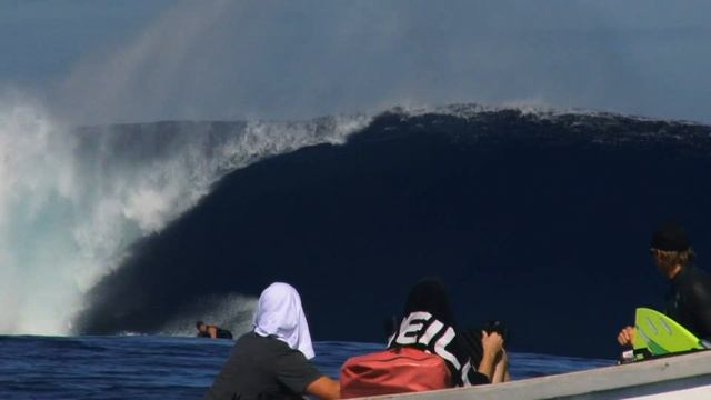 Historic Cloudbreak Tavarua Fiji July 2011 Raw & Uncut Big Wave Surfing Footage