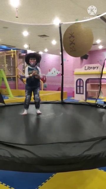 Main Trampolin | NAR