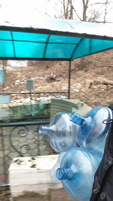 На роднике