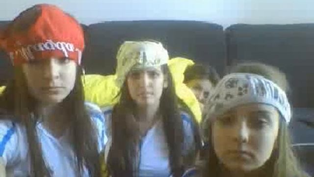 AUSHAUHS vc é suas amigas mt loucas s2 rsrs  ask fmVigennaro