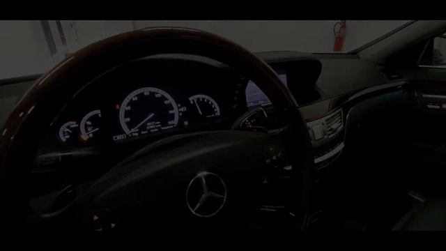 2010 Mercedes Benz S550 4Matic