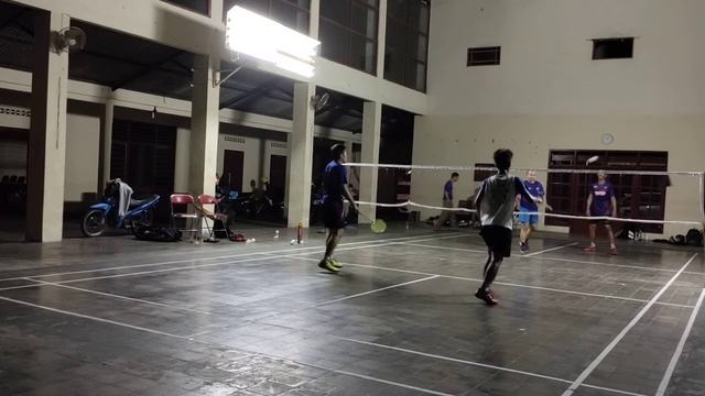 Badminton Lovers MBS @Sendangrejo Bagas/Tude VS Piter/Yadi 30-28