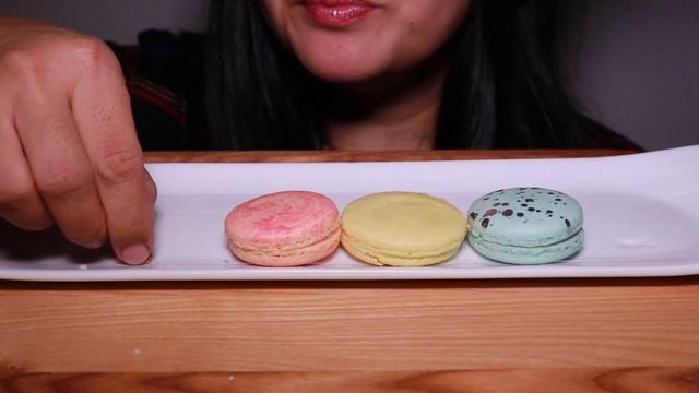 ASMR FRENCH MACARONS - SOFT CRUNCHY CHEWY SOUNDS - NO TALKING