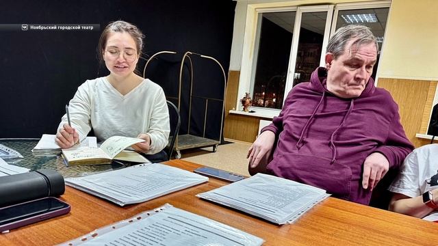 В программе «Подробности» актёры Антон Русакович и Андрей Голошапов